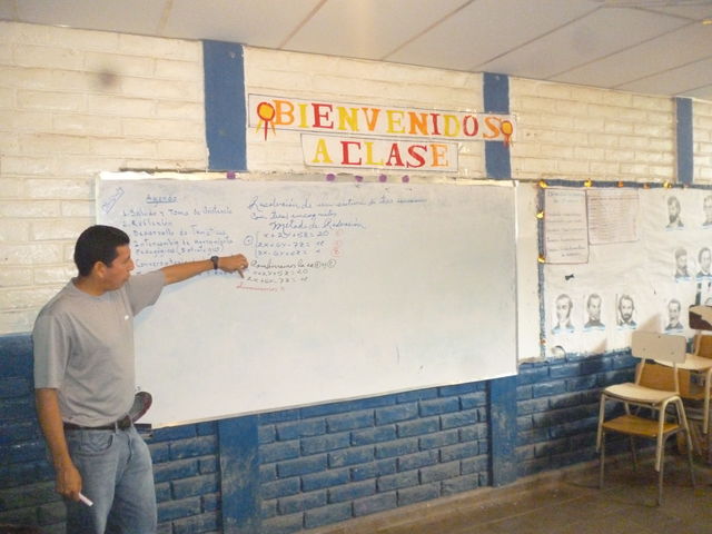 Docentes de la especialidad en Matemática
BASICA - MEDIA